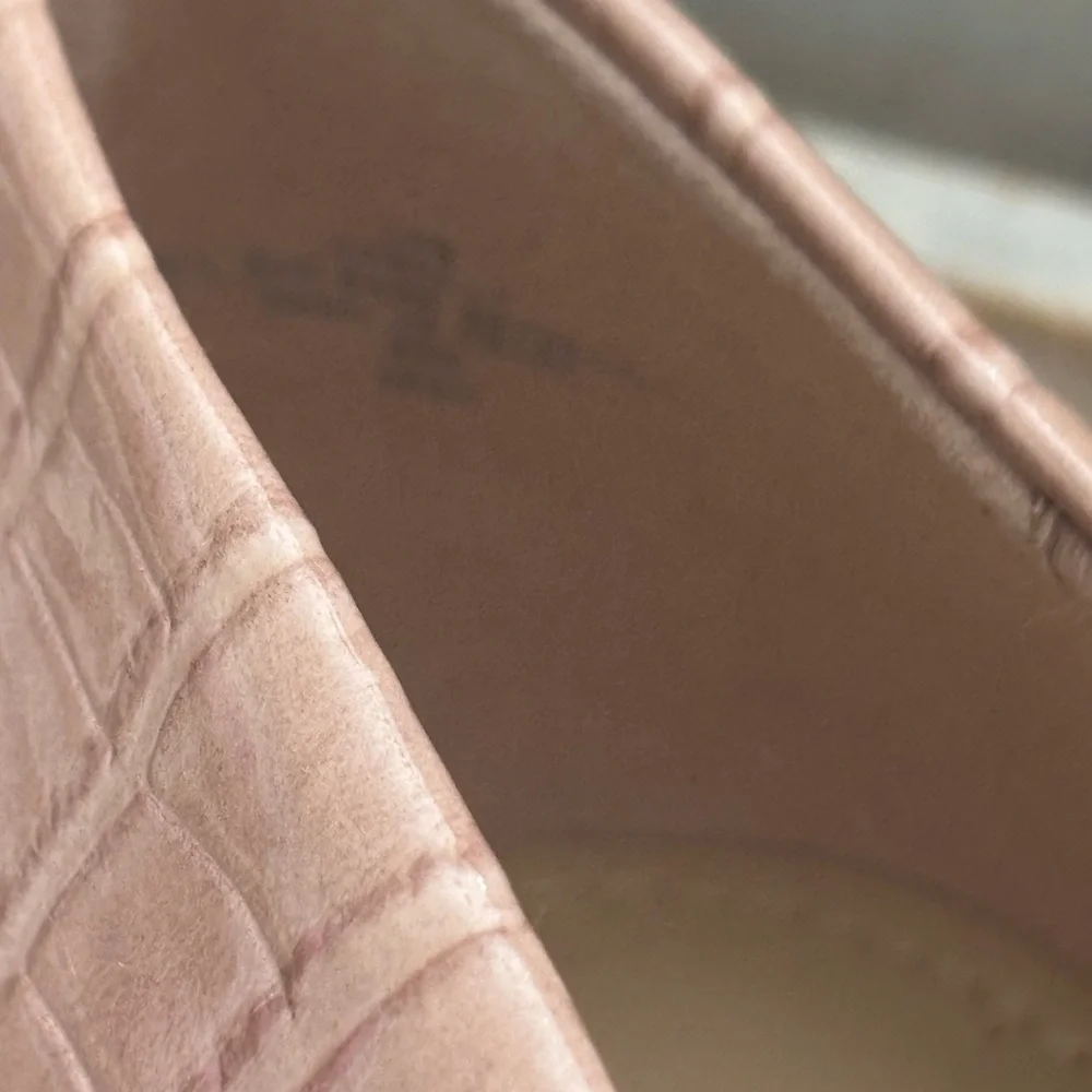 Easy spirit Crocodile-Embossed Pink ball Low Heel Dress Shoes Sz‎ 10m new